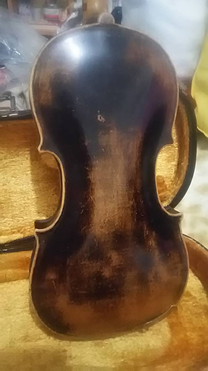 EUGENIO PRAGA 1889製バイオリン