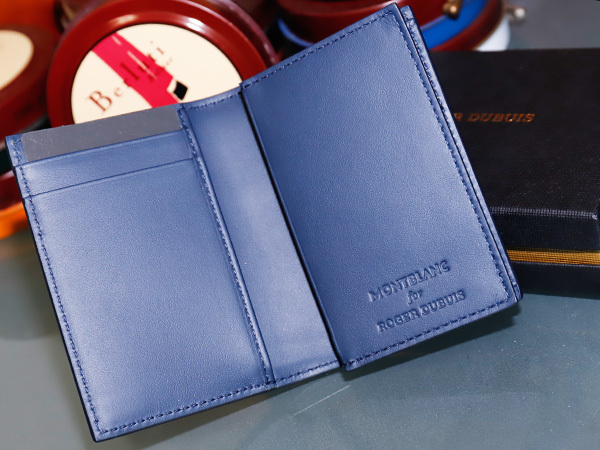 未使用品 RogerDubuis ロジェデュブイ 本革 名刺入れ・カードケース 填