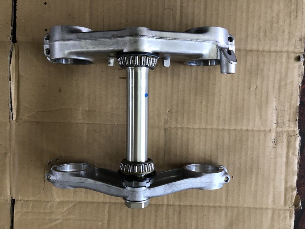 HT0-13☆NSR250R・MC18☆フロントフォーク・修復素材に☆(140