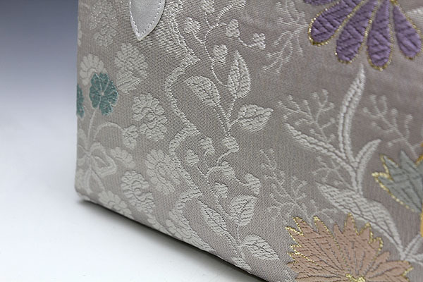 【京都きもの.com】　￥1～　お洒落！弥栄織物　正絹 帯地使用　利休バック 　52　お茶席