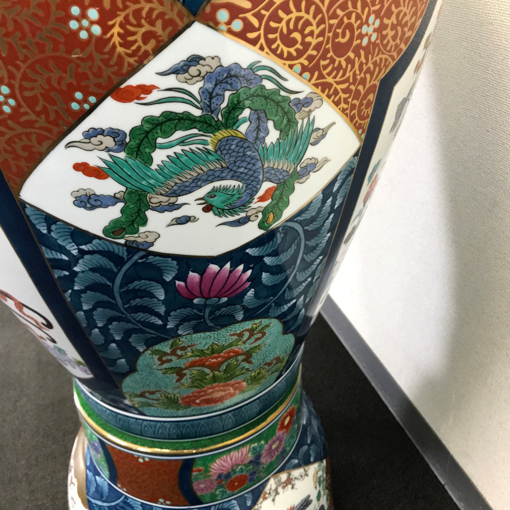 薩摩焼 特大 飾り壺 大壺 金襴手 金彩 薩摩焼 特大78cm 花瓶 金彩色絵