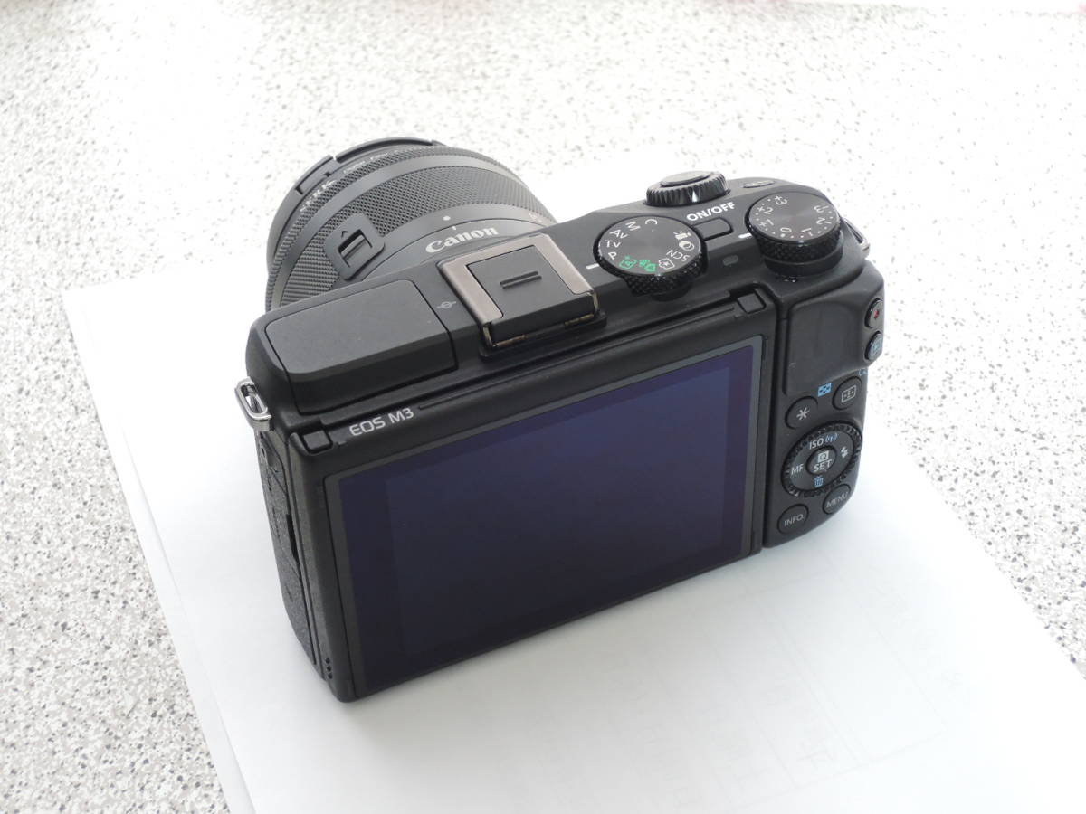 EOS M3 ミラーレス一眼カメラ Canon CANON ダブルズームキット