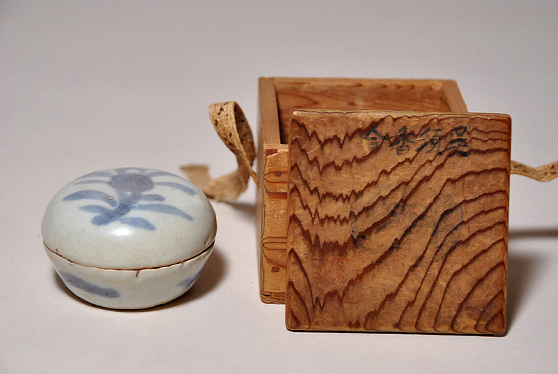 中国 南京香合 明 時代 工芸品 E961◇明時代 古染付鳳凰図四方香合