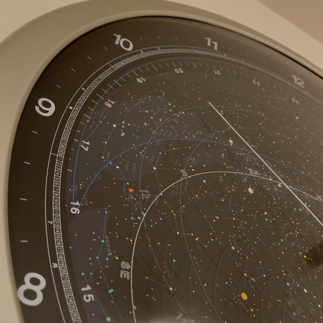 CITIZEN 壁掛け時計 北緯35° 精密星座 全天表示型 コスモサイン QA-27121