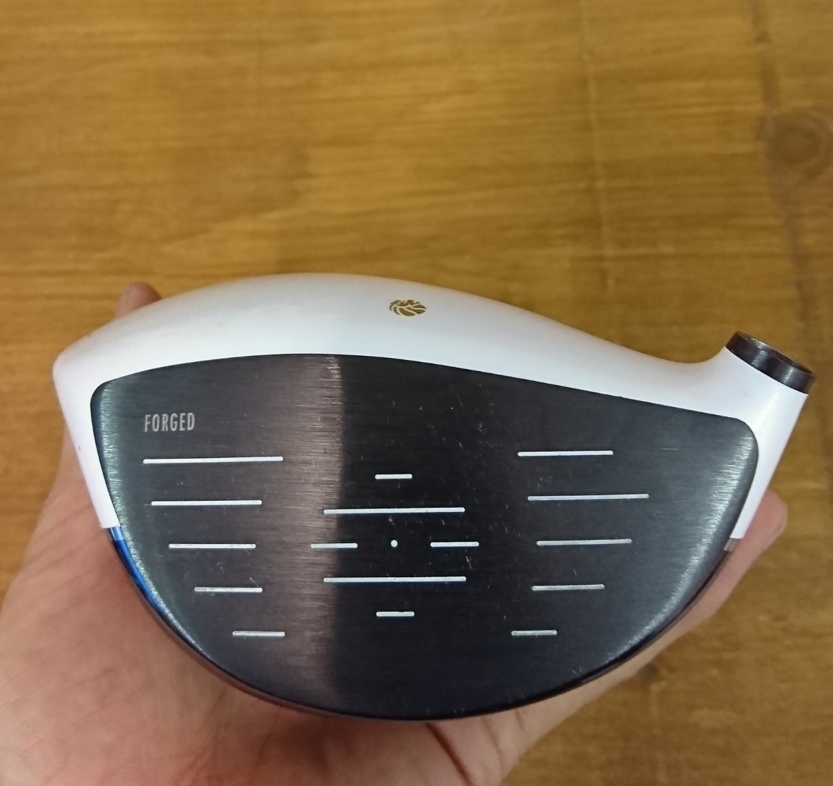 ゴルフ 激飛び！テーラーメイドドライバー9.5eif シャフトカバー無し