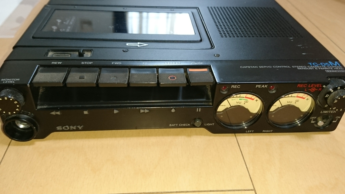 ソニー カセットレコーダー TC-D5M カセットデンスケ 本体 説明書 #0418