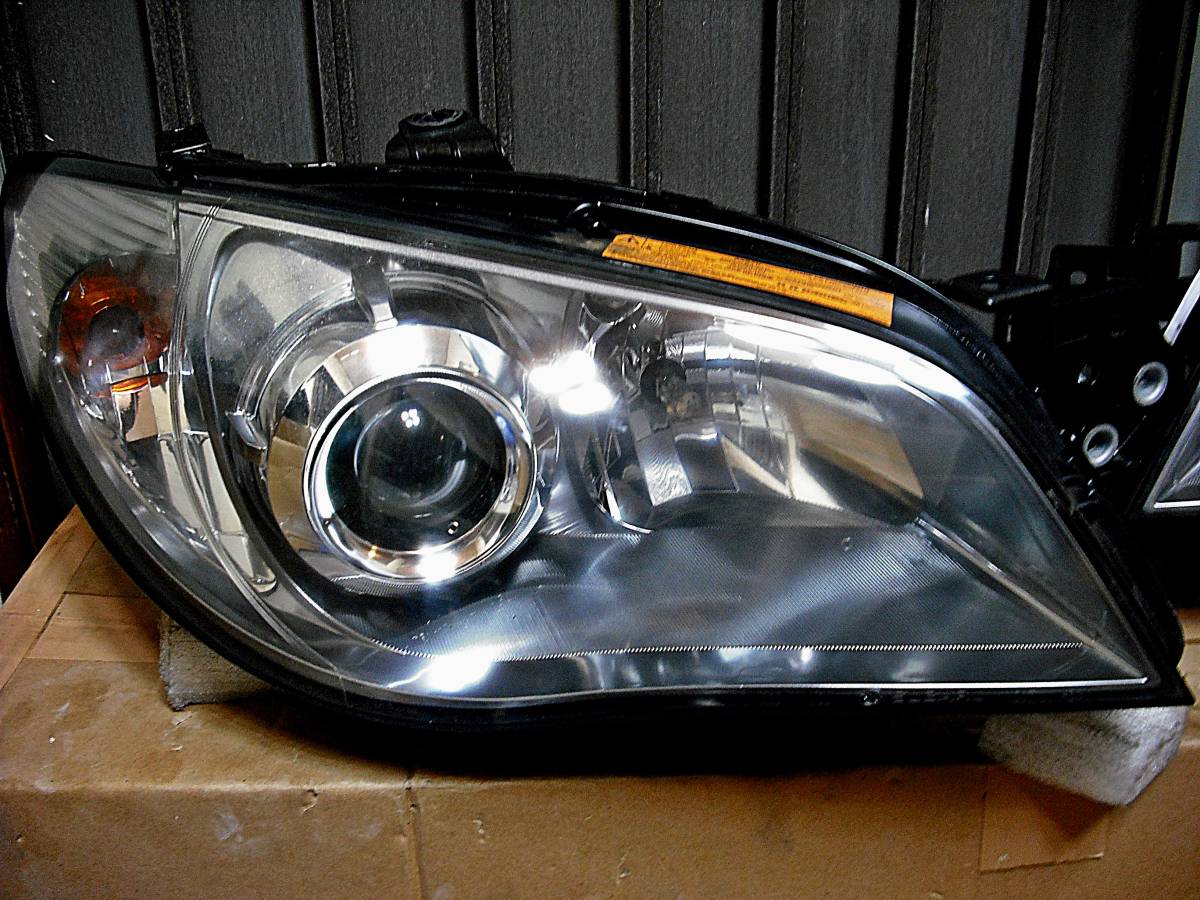 中古 美品 スバル純正 GG GD GDB インプレッサ 後期 鷹目 WRX STI HID