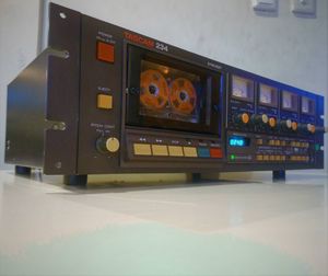 TASCAM 234のYahoo!オークション(旧ヤフオク!)の相場・価格を見る