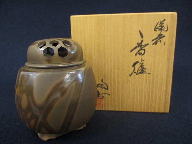  K847 三代 小西陶古 備前 香炉 箱書きあり 共箱付 芸術 美術 陶器 陶芸 伝統工芸 香道具 A-3(香炉、香合)｜売買されたオークション情報、yahooの商品情報をアーカイブ公開 - オークファン 備前