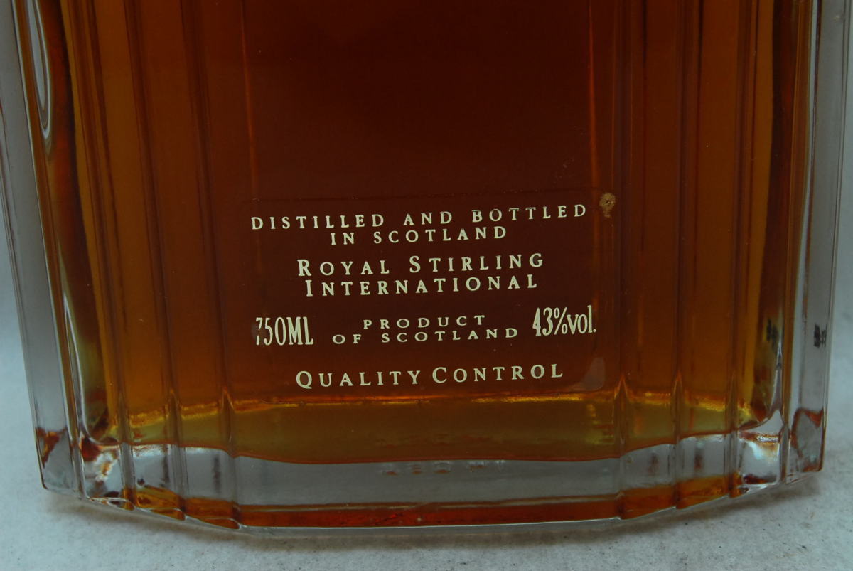 ウイスキー  Stirling Extra Old & Rare Old ○古酒○ROYAL STIRLING ロイヤルスターリング EXTRA OLD 箱付き 750ml 43%