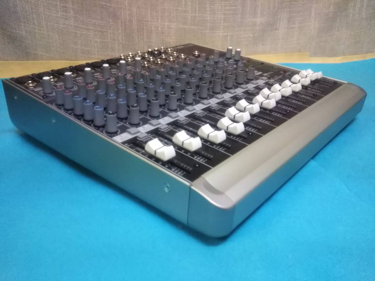 MACKIE 1402-VLZ3 14チャンネルアナログミキサー 完美品 1402-VLZ3