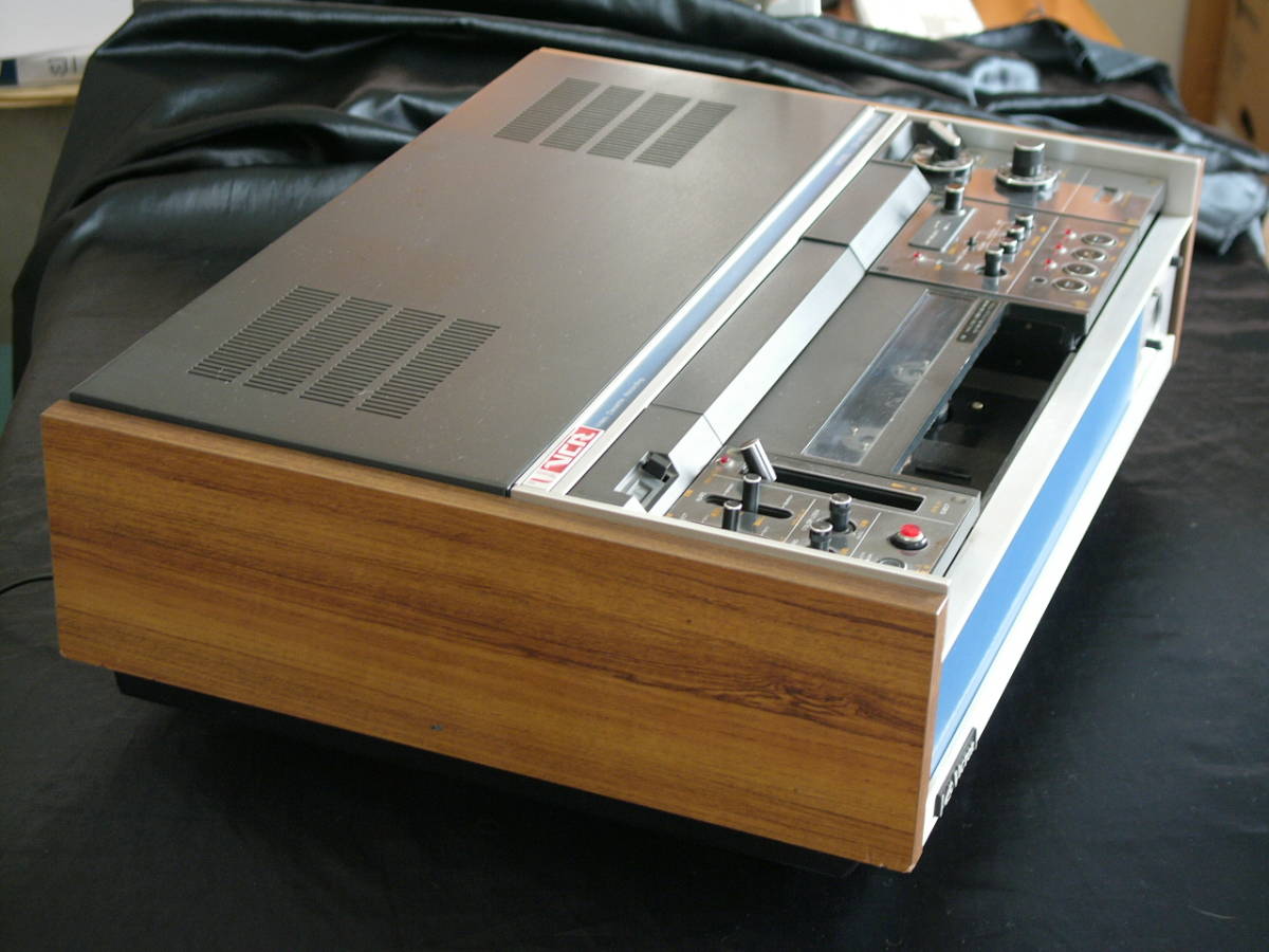 ♪ビクター VCR CR-6100 Uマチック♪業務用U規格VTR？♪蔵出し希少品 