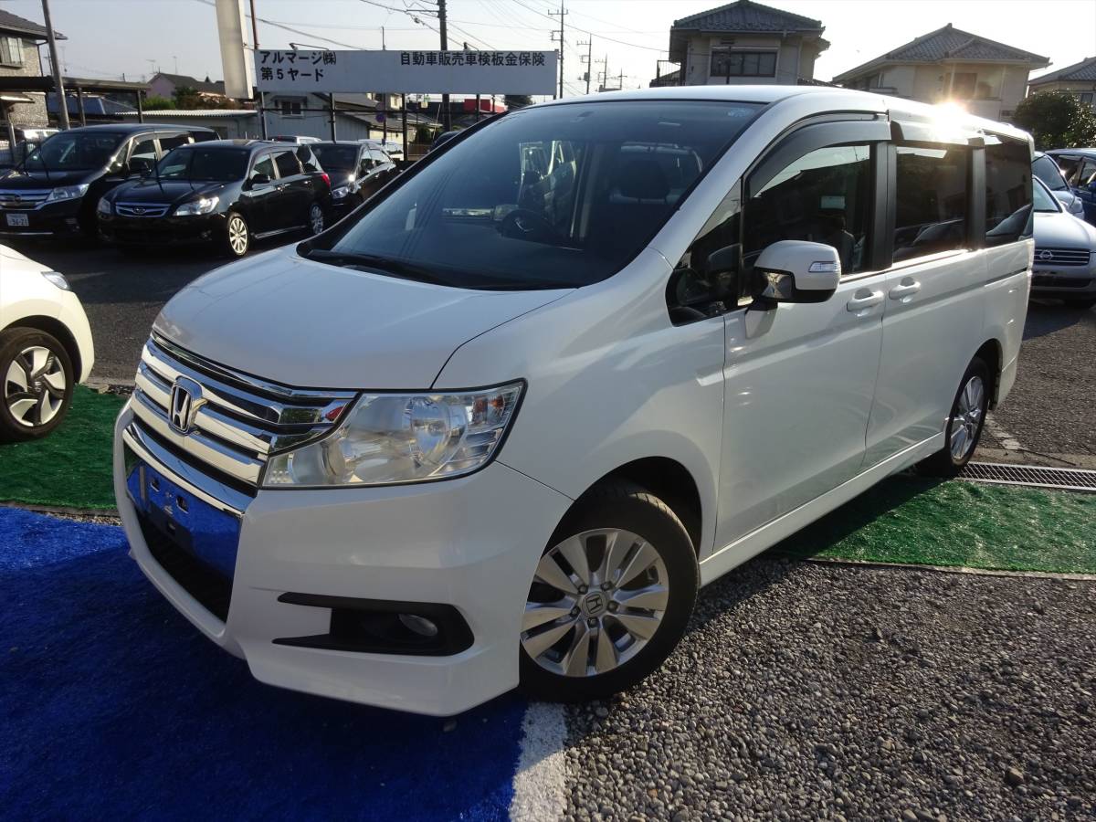 ホンダ 2022年モデル ステップワゴン スパーダ e：HEV 4WD (7人乗り)の 