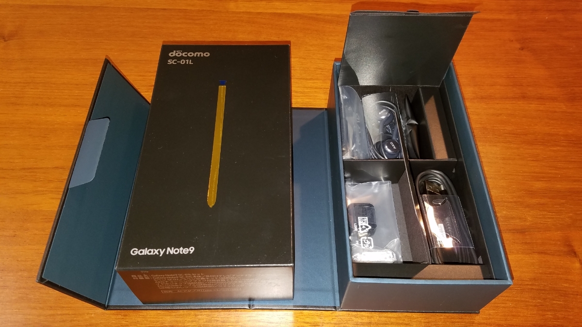 【docomo純正品】(本体無し/箱無し/付属品のみ)新品未使用 Galaxy Note9 SC-01L 付属品セット ※AKGイヤホン含 ※au SCV40 対応可