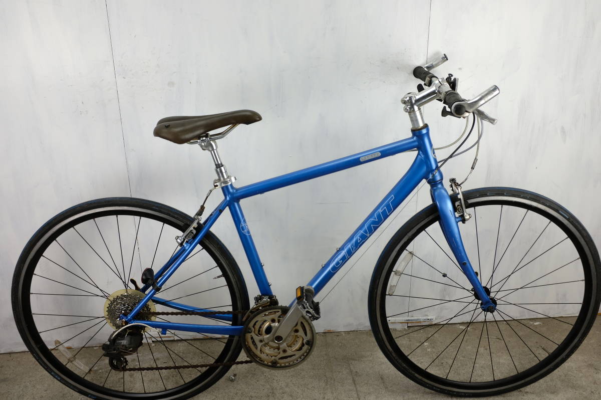 ☆GIANT ESCAPE 700C アルミ 24速 465mm クロス 青 poweredbyauction