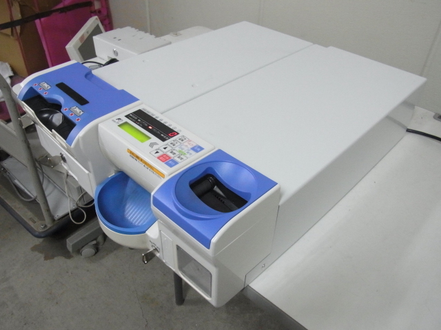 富士電機 自動釣銭機 ECS-77 （紙幣ECS-77TS、硬貨CSC77-TS）鍵、ケーブル付き