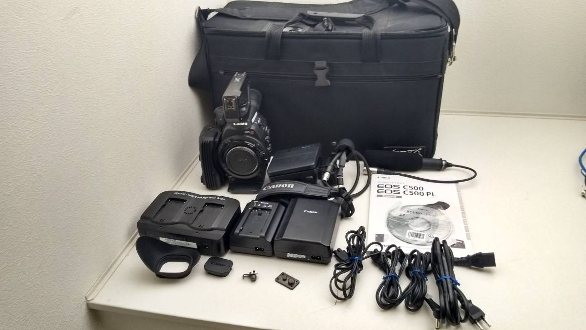 0723　Canon　EOS C500 (EF)　デジタルシネマカメラ　動作品　ソフトキャリングケース付き　A0122