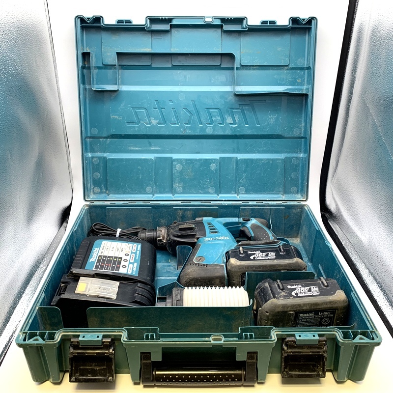 ☆makita マキタ HR262D RDX 充電式ハンマドリル 36V 　WD2370 【中古】