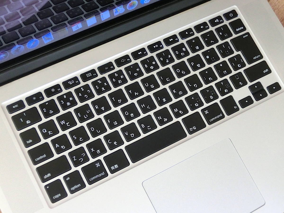 MacBook Pro Core 15inch i7 16GB SSD512GB CTO最上位モデル Windows 