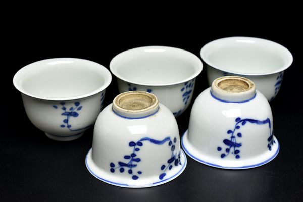 驚きの破格値，人気 南京 古染付 草花文 煎茶碗 五客 合箱 中國 唐物 煎茶道具 茶器 茶具(清)｜売買されたオークション情報、yahooの商品情報をアーカイブ公開 - オークファン 清