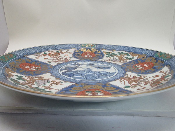 k908804【 色絵 染付 松 魚 花文 大皿 箱なし 約47.2cmx47.2cm 】 検