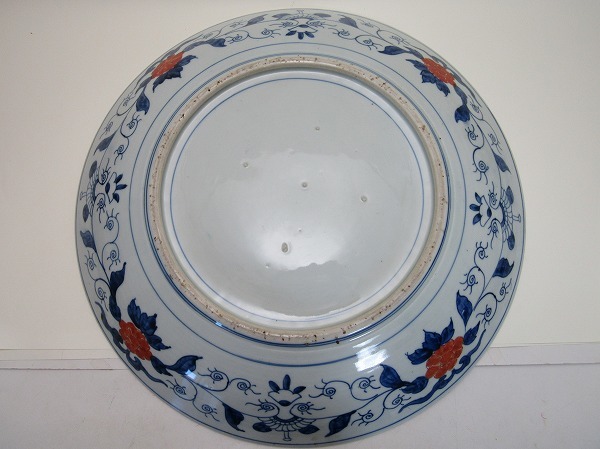 k908804【 色絵 染付 松 魚 花文 大皿 箱なし 約47.2cmx47.2cm 】 検