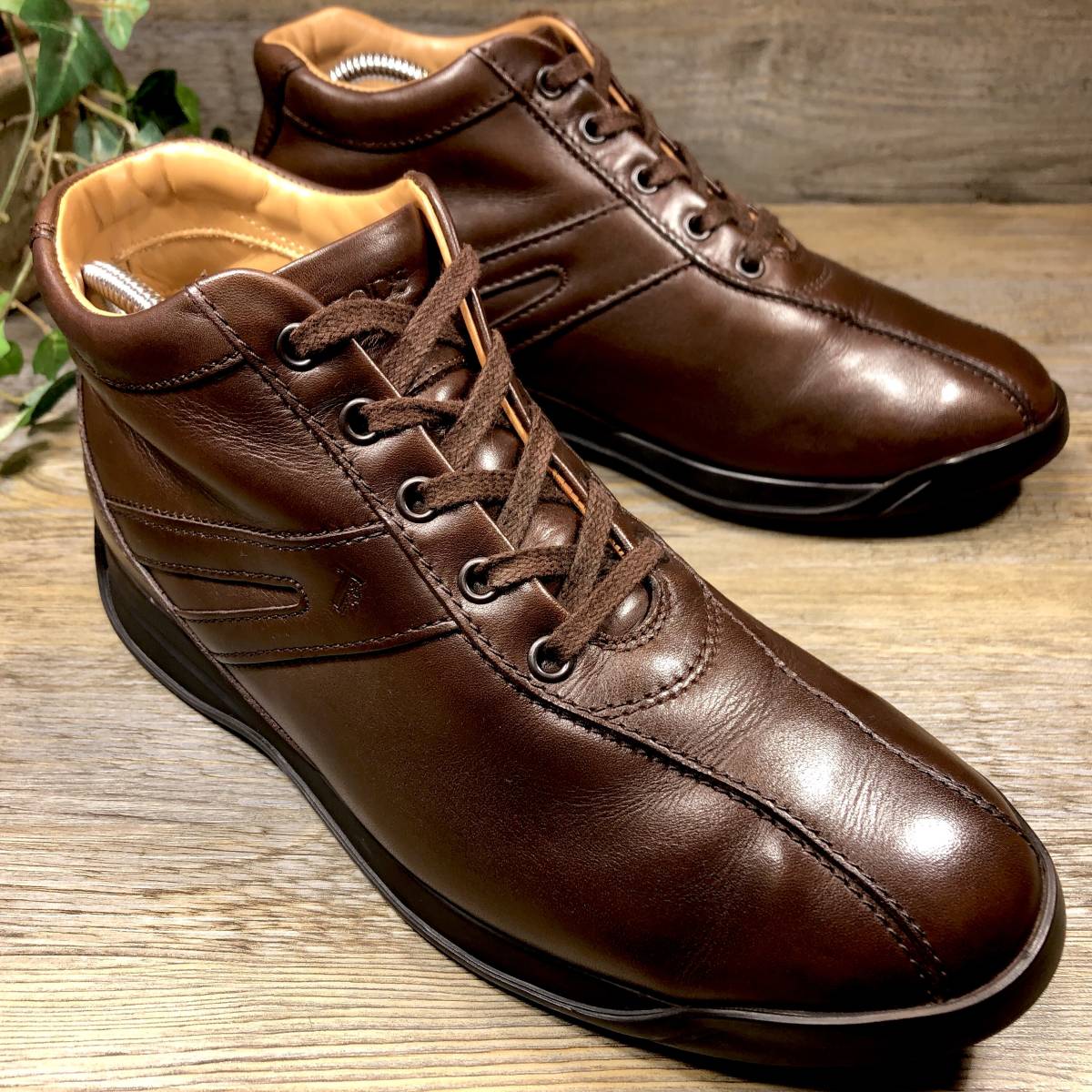 TOD'S トッズ TOD'S(ブーツ)のフリマアイテム一覧 レザー 本革 TOD'S トッズ TOD'S(ブーツ)のフリマアイテム一覧 レザー 本革