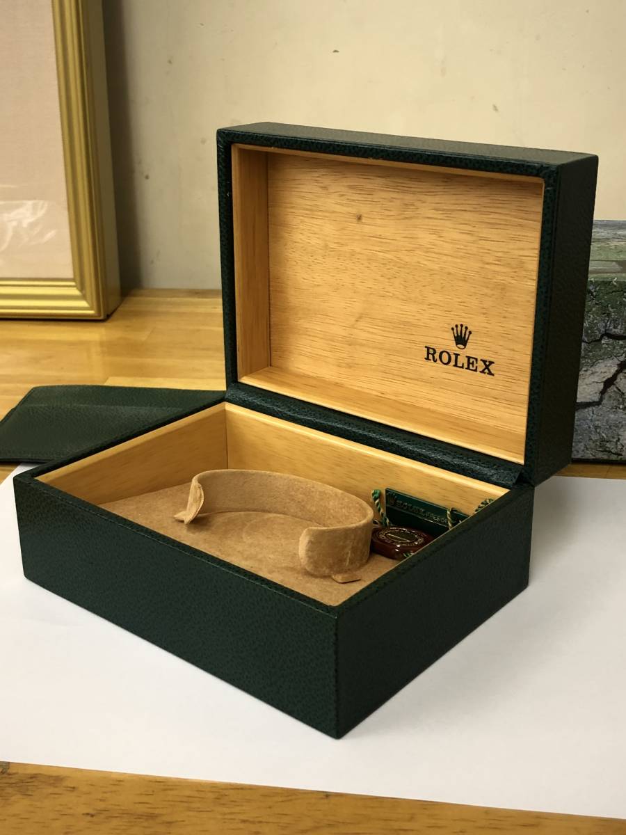 ☆ROLEX ロレックス 純正 箱 ケース 64.00.01 空箱 付属品 中古