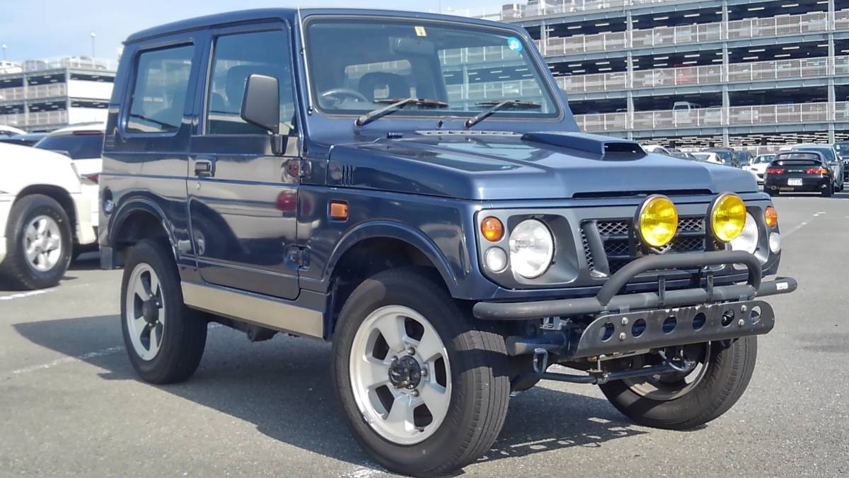 スズキ ジムニー ワイルドウインド 4WD JA22W JA22 0 5速MT 5速MT