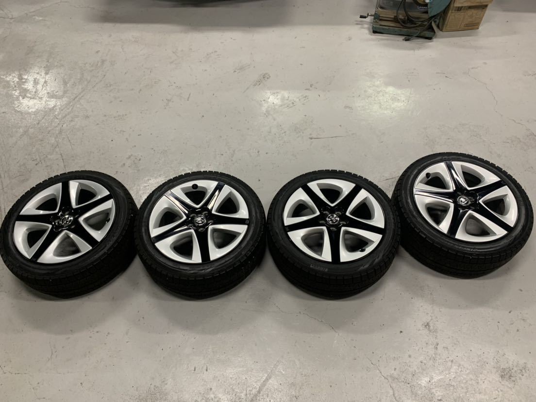 50プリウス 純正 215/45R17 スタッドレスタイヤ付き