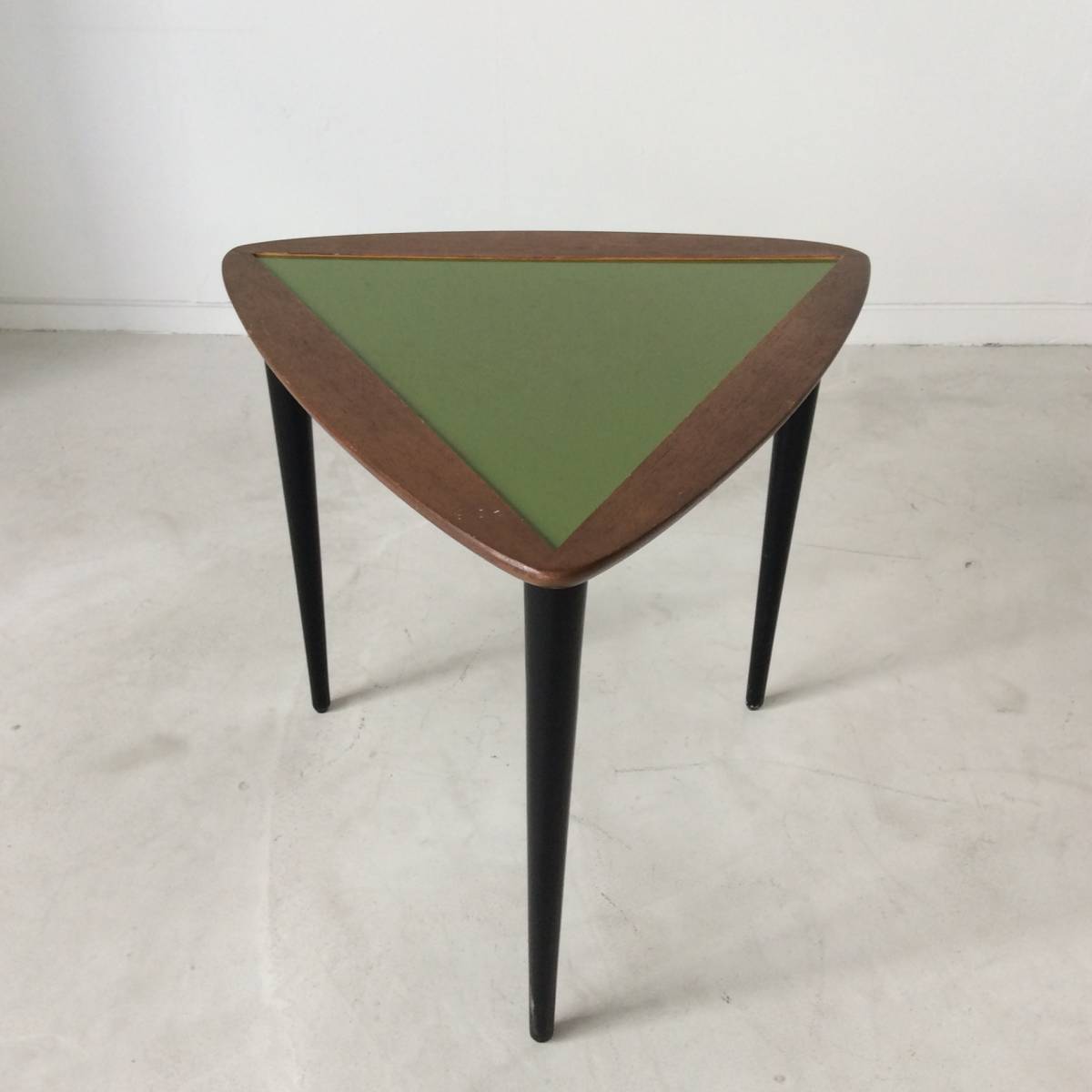Mid-Century Side Table（ミッドセンチュリー サイドテーブル