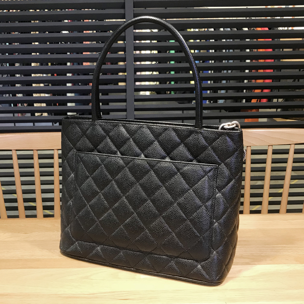 復刻トート シャネル キャビアスキン A01804 CHANEL 復刻 トートバッグ 