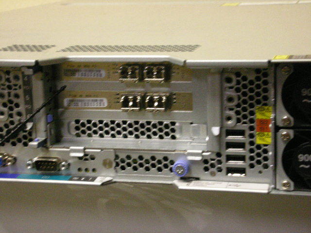 IBM System x3650 M4(7915-G2J)Xeon 8Core E5-2650 2GHz 2CPU/256GB/146GB(SAS) x 3 + 300GB(SAS) x 5_7