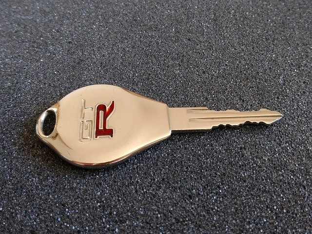 BNR32 凹 GTR キー 鍵 カギ R32 スカイライン GT-R キーホルダー