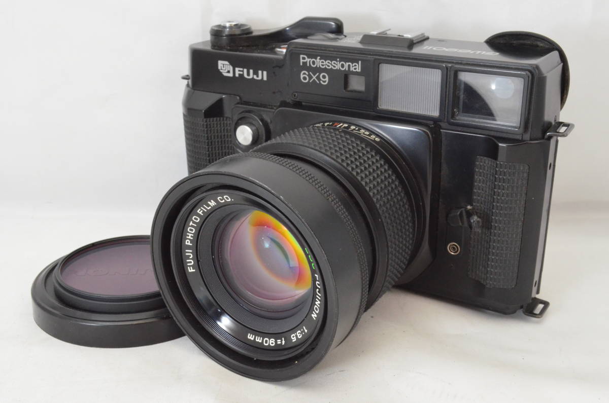 Fuji - Medium Format Camera with GW690ii GW690 Professional 90mm 
