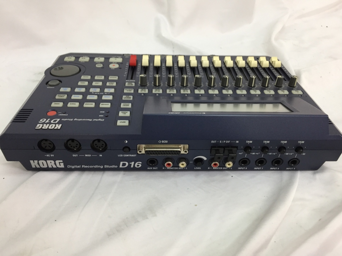 KORG - KORG D8 デジタル録音スタジオ⁄マルチトラックレコーダーの通販