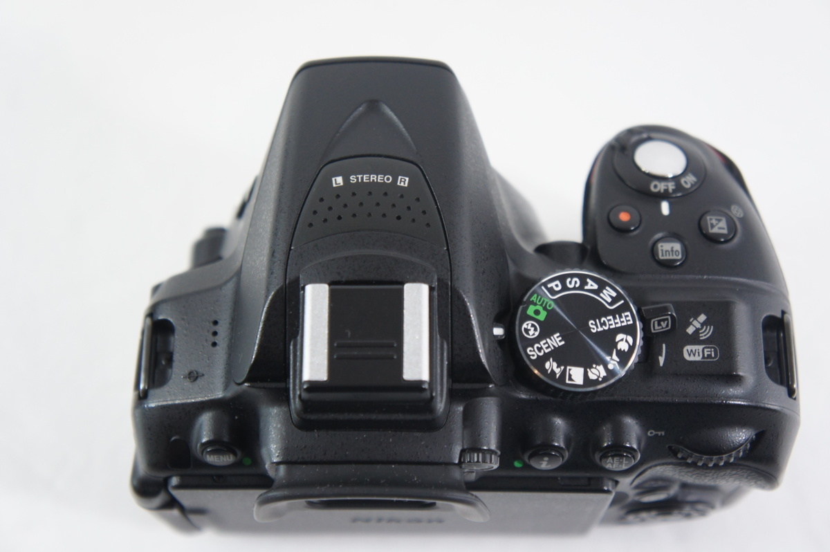 B161☆ニコン Nikon D5300 デジタル一眼レフ カメラ ダブルズーム 