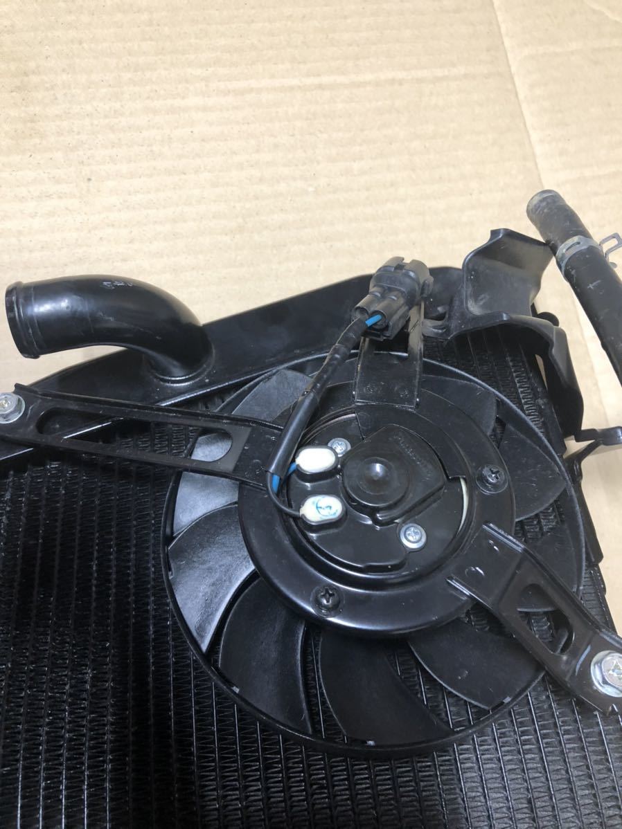 CBR1000RR SC77 純正ラジエーター ファン付き 流用などにも 綺麗