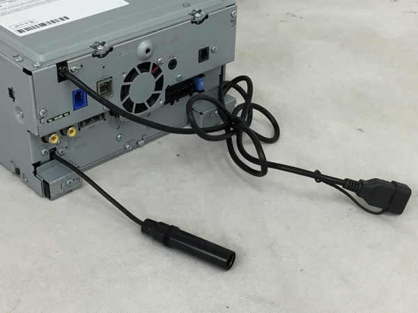 中古 KENWOOD MDV-D404BTW メモリー 2016年第01版 カー ナビ 自動車