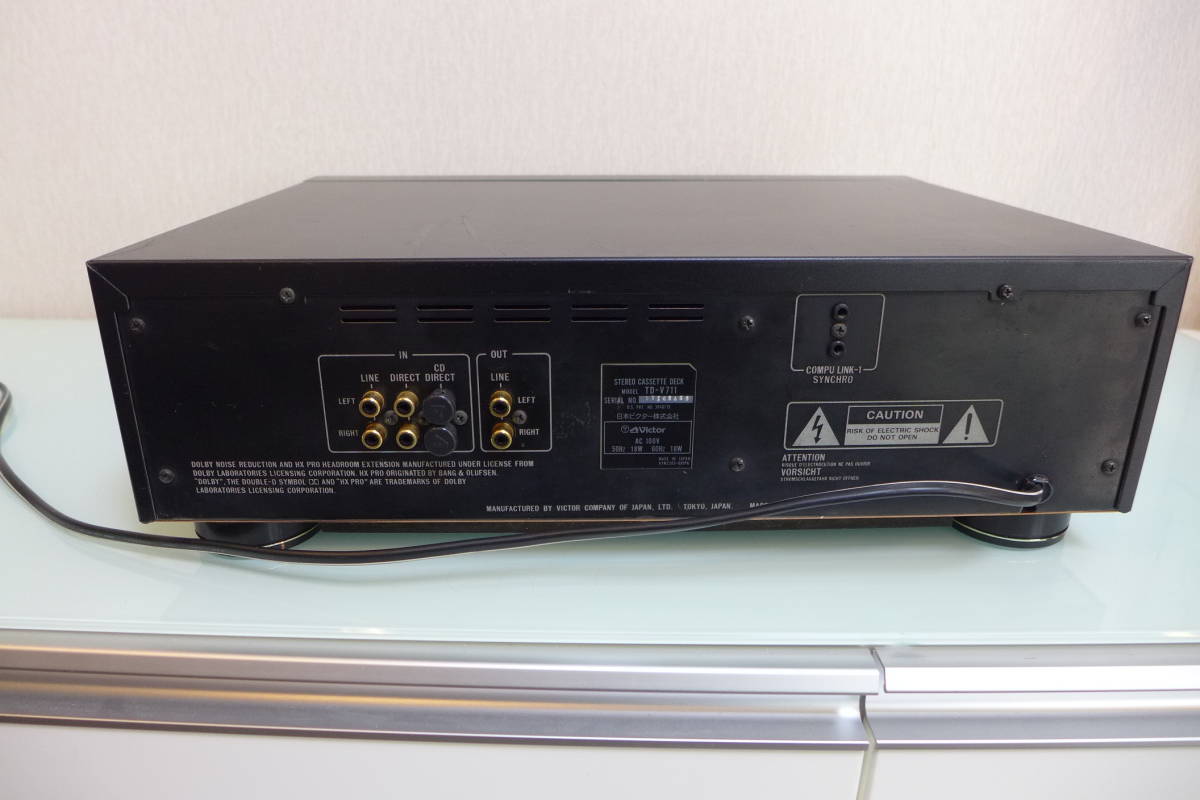 保管 Victor ビクター TD-V711 3ヘッドカセットデッキ 稼働品 ① 