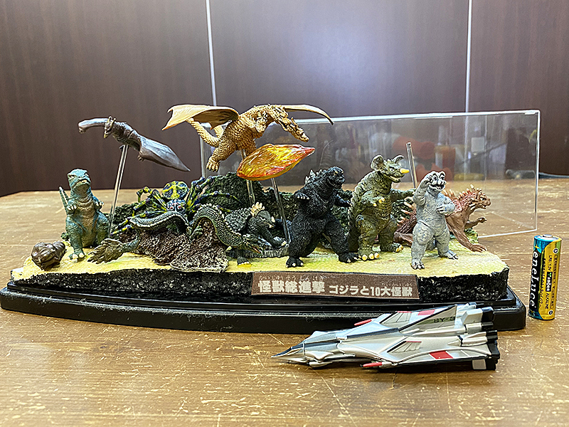 ゴジラ 怪獣総進撃 : 特撮大百科 怪獣 キングギドラ セット 怪獣11体