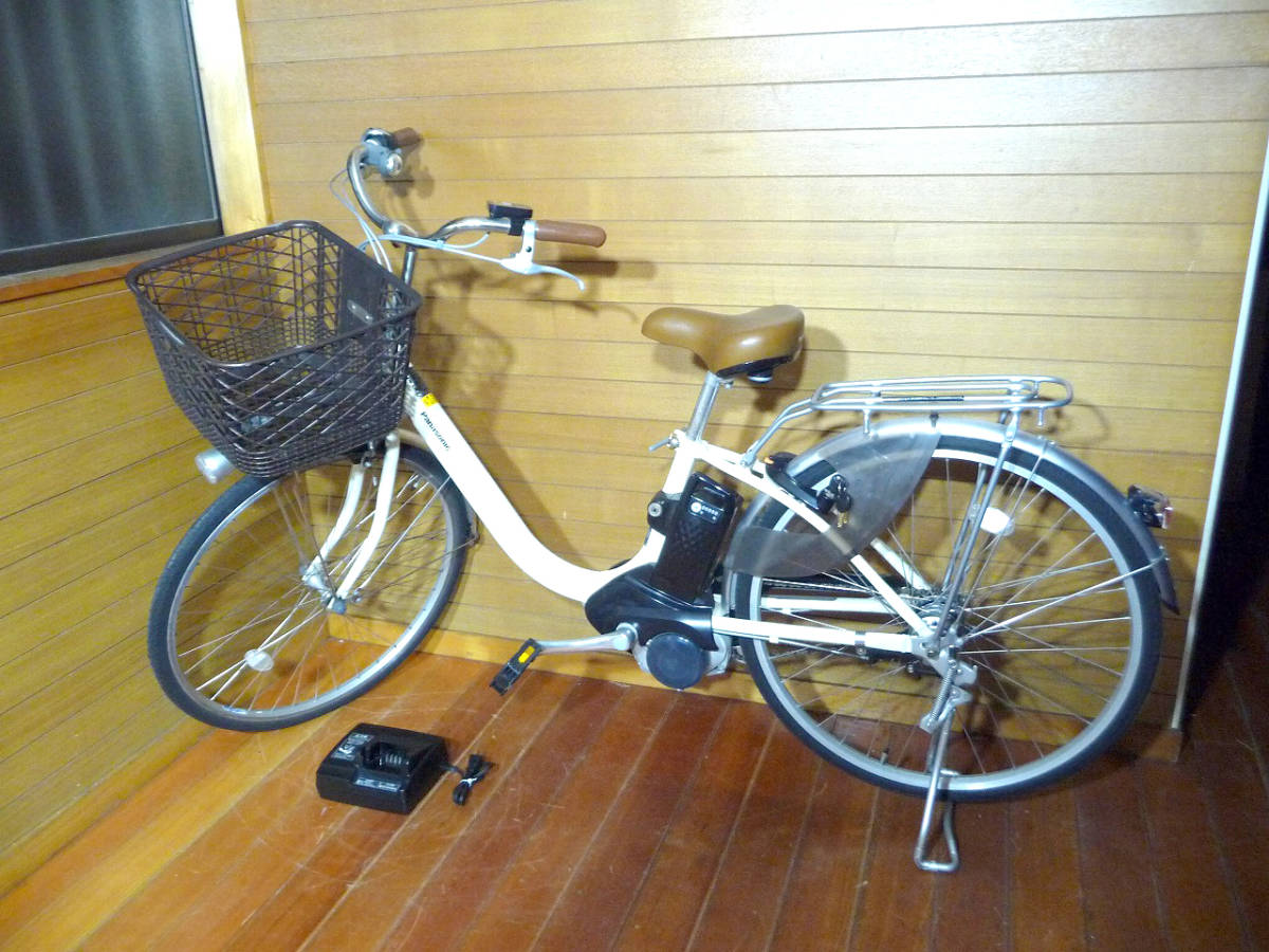  電動アシスト自転車 Panasonic BE-ELL432 パナソニック ビビ L NKJ073Z 2018年 24インチ 3段変速 埼玉県 川口市(電動アシスト自転車)｜売買されたオークション情報、yahooの商品情報をアーカイブ公開 - 電動アシスト自転車