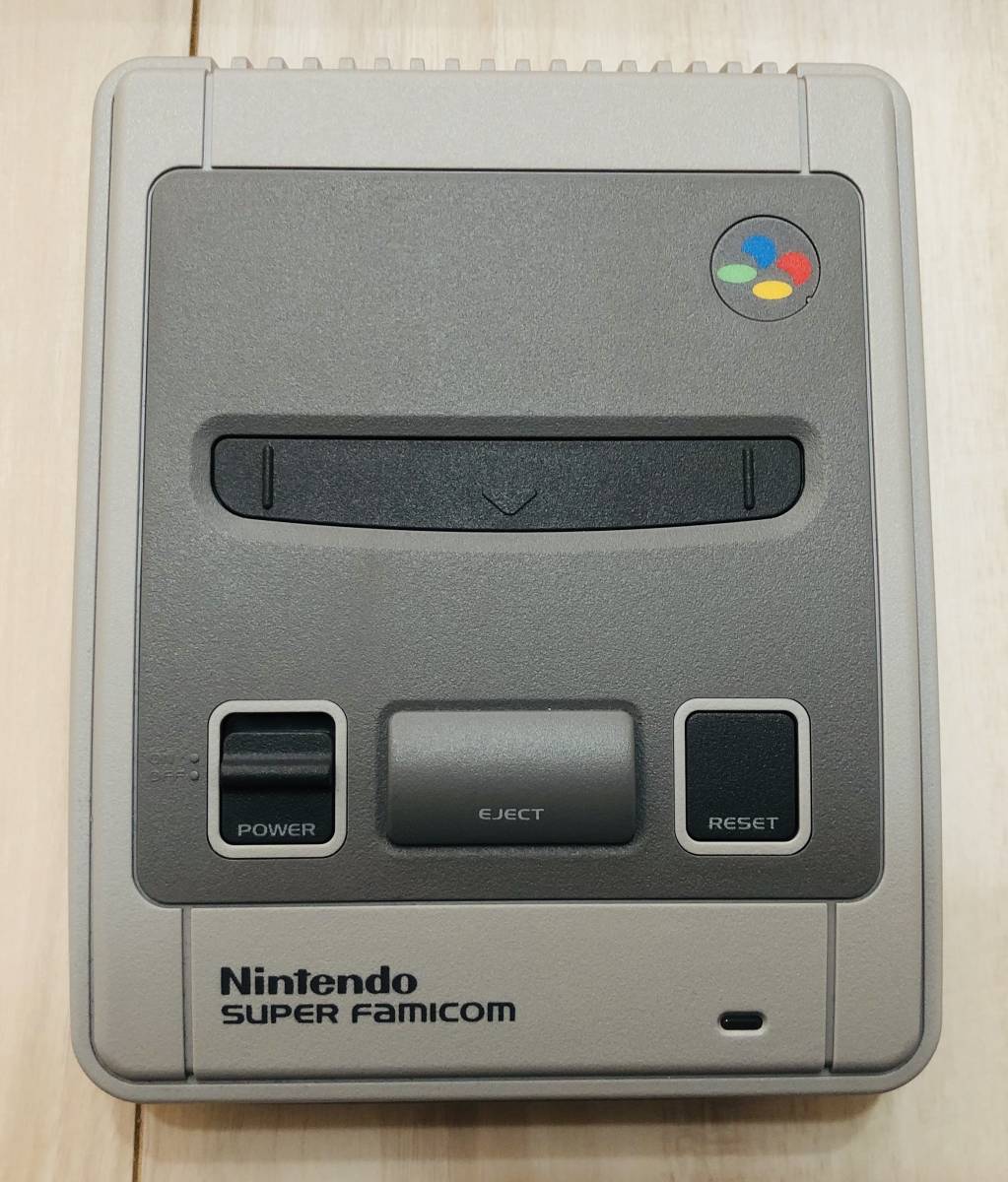 ほぼ未使用 Nintendo ゲーム機本体 ニンテンドークラシックミニ 美品