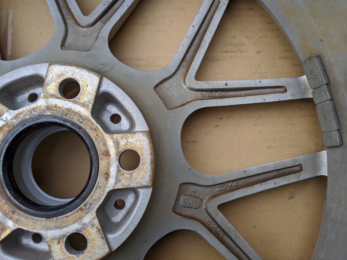 アルミホイール　19 インチ　8.5 　35　 112 　5穴　４本セット_8