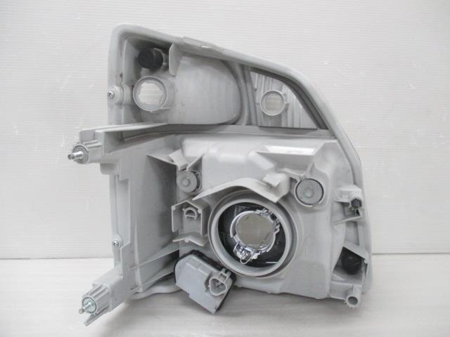 スズキ　キャリイ　ヘッドライト　左　DA16T 291695 キャリイ DA16T 左ヘッドライト