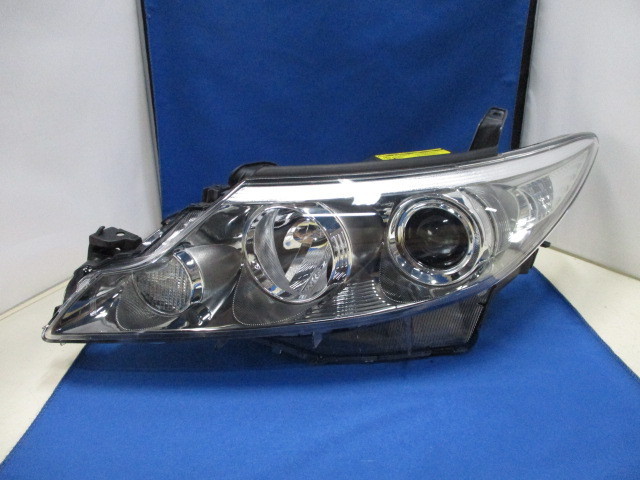 トヨタ エスティマ&frasl;アエラス ACR50W&frasl;GSR50W 中期 左ライト&frasl;左