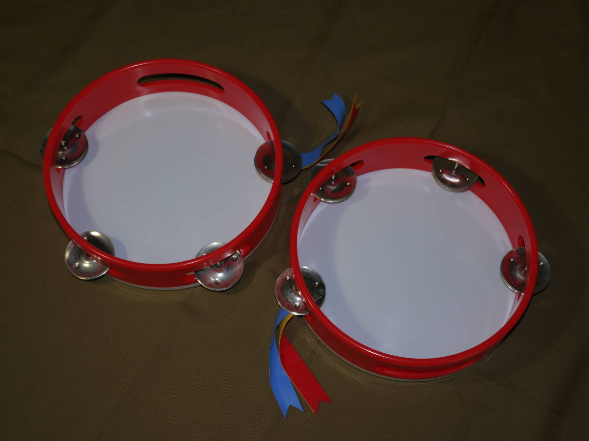 管理番号 6979 昭和レトロ Nhk おかあさんといっしょ ドレミファ どーなっつ タンバリン 楽器 おもちゃ 赤 2個セット ビンテージ 売買されたオークション情報 Yahooの商品情報をアーカイブ公開 オークファン Aucfan Com