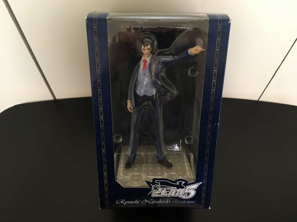 成歩堂龍一 1⁄10スケールフィギュア 単品 開封品 逆転裁判5 成歩堂