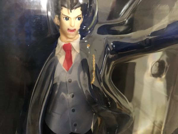 成歩堂龍一 1⁄10スケールフィギュア 単品 開封品 逆転裁判5 成歩堂