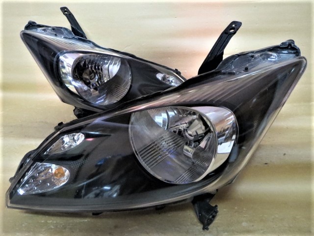 フリード GB3 ヘッドライト ホンダ GB4 HID 純正 左右セット D2R 純正